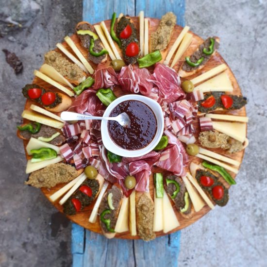 Local Dalmatian food, photo credit by Croatian attractions partner