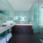 spasuiteharbourlounge2 min