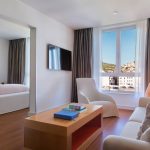 spasuiteseaview3 min