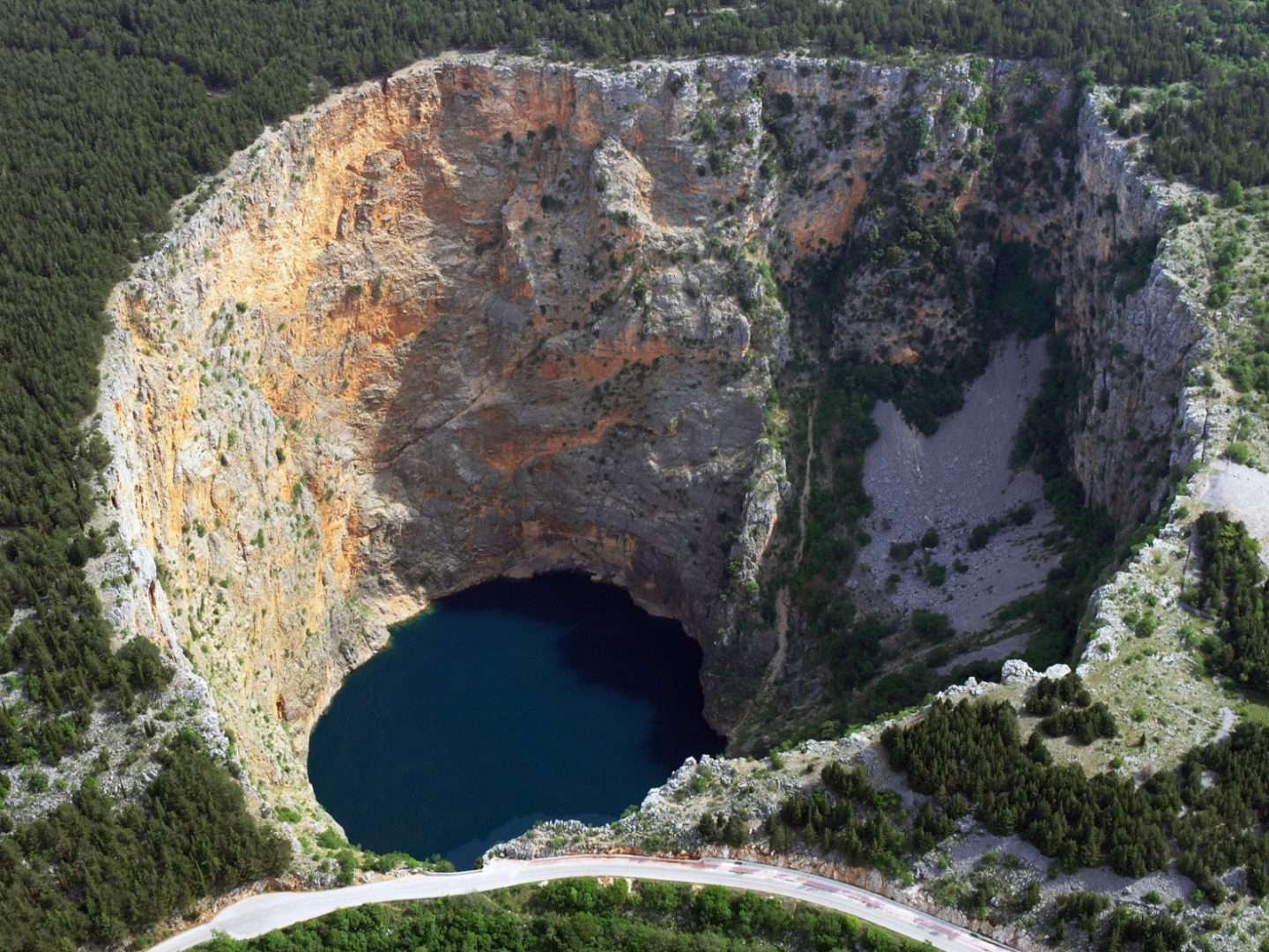 Imotski - Red lake - photo credit by TB Imota